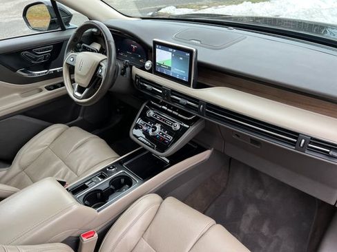 Used 2021 Lincoln Corsair Reserve w/ Equipment Group 201A image 37