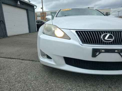 Used 2010 Lexus IS 250 AWD image 3