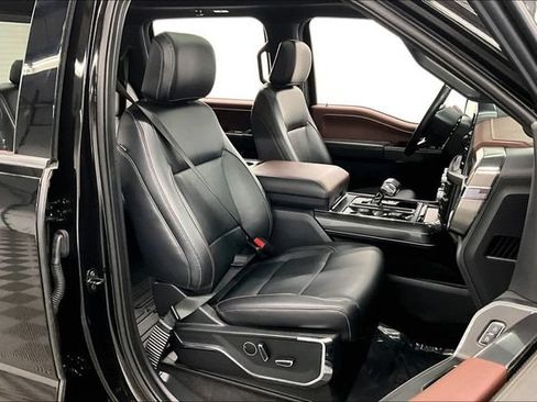 Used 2023 Ford F150 Lariat AWD/4WD image 8