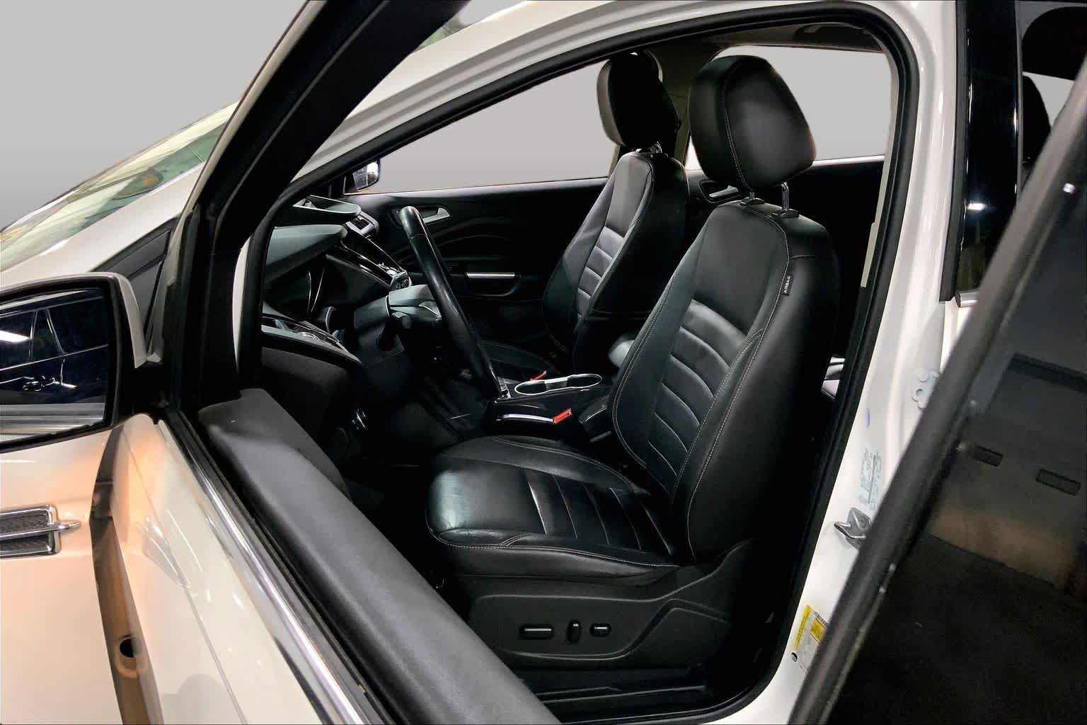 Used 2014 Ford Escape Titanium AWD/4WD image 8