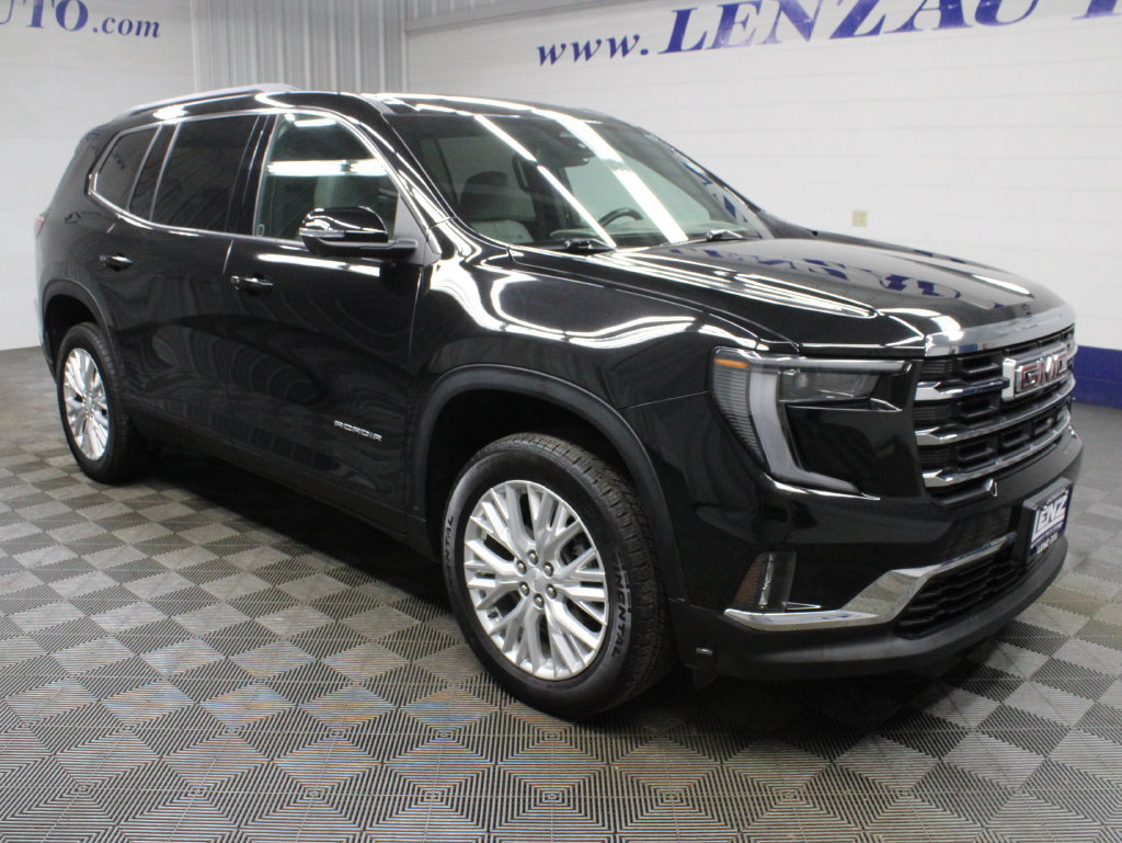 Used 2024 GMC Acadia Elevation w/ Trailering Package AWD/4WD image 3