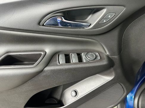 Used 2019 Chevrolet Equinox LT FWD image 24