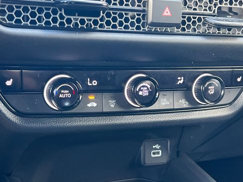 Certified 2023 Honda HR-V Sport image 17