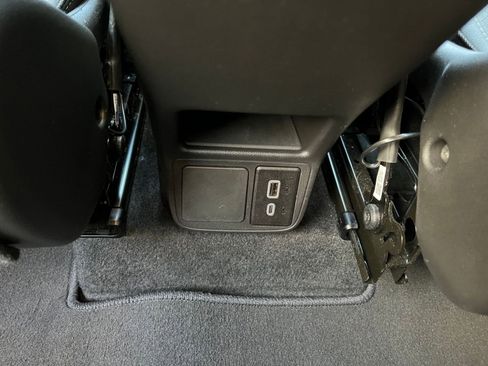 Used 2025 Buick Encore GX Preferred image 23