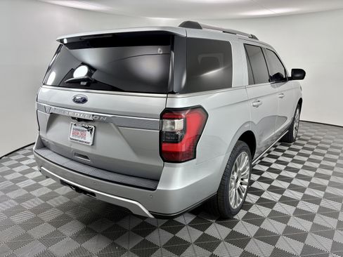 Used 2019 Ford Expedition Limited image 5