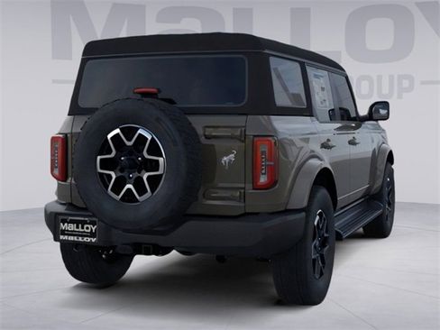 New 2025 Ford Bronco Outer Banks image 8