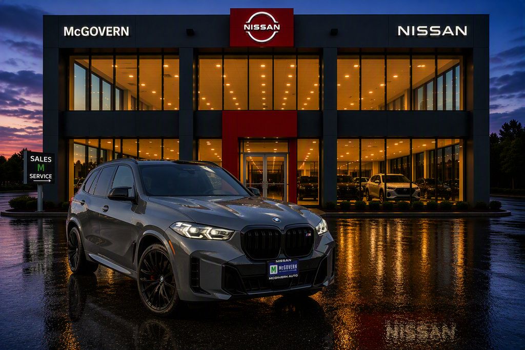 Used 2026 BMW X5 M60i AWD/4WD image 1
