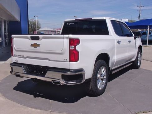 Used 2022 Chevrolet Silverado 1500 LTZ w/ LTZ Premium Package image 16