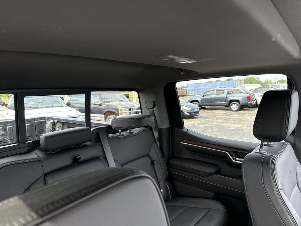 Certified 2025 GMC Sierra 1500 Denali w/ Denali Reserve Package AWD/4WD image 14