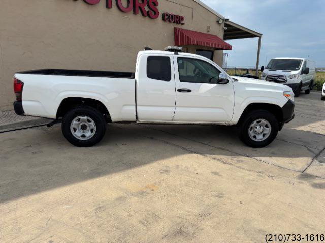 Used 2022 Toyota Tacoma SR RWD image 8
