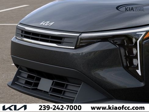 New 2026 Kia K4 LXS image 12