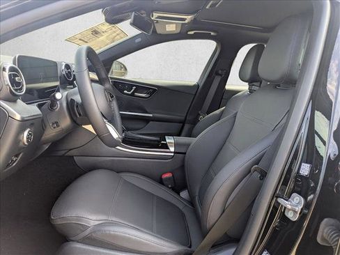Used 2025 Mercedes-Benz C 300 Sedan image 13