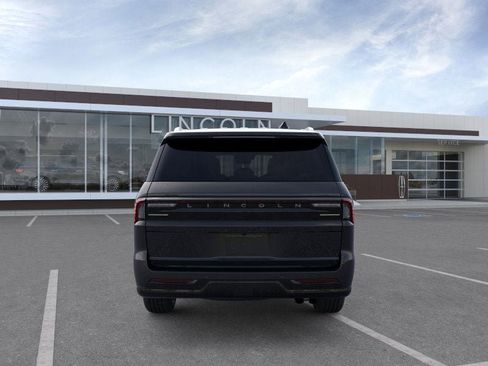 New 2026 Lincoln Navigator L Black Label AWD/4WD image 5