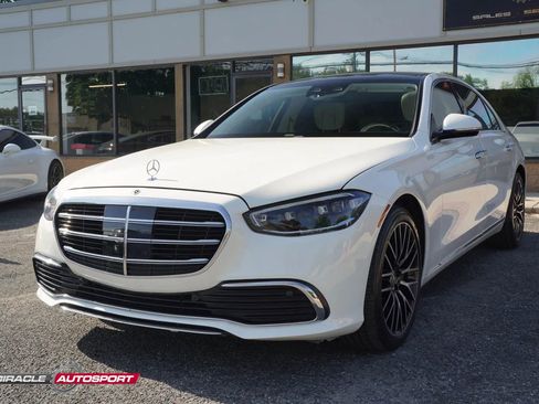 Used 2021 Mercedes-Benz S 580 4MATIC Sedan image 3