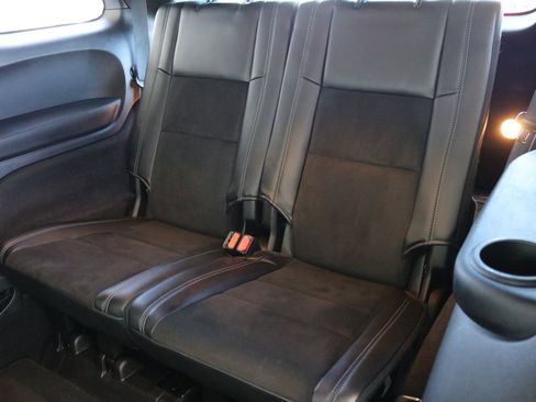 Used 2022 Dodge Durango GT image 25
