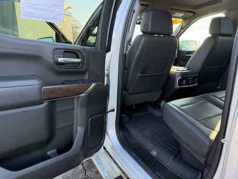 Used 2020 GMC Sierra 1500 SLT w/ SLT Premium Package image 27
