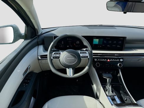 New 2026 Hyundai Tucson SEL image 15