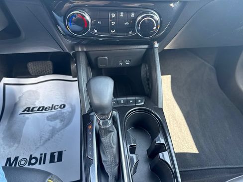Used 2024 Chevrolet TrailBlazer ACTIV w/ Driver Confidence Package FWD image 24