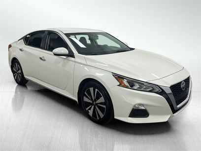 Used 2021 Nissan Altima 2.5 SV