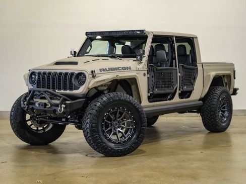 Used 2025 Jeep Gladiator Rubicon w/ Safety Group image 5