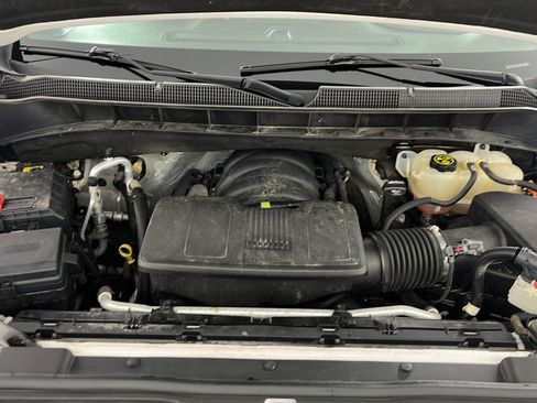 Used 2020 Chevrolet Silverado 1500 LTZ w/ LTZ Plus Package AWD/4WD image 40