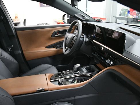 Used 2026 Toyota Crown w/ Advanced Technology Package AWD/4WD image 29