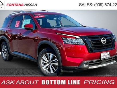 Certified 2022 Nissan Pathfinder SL w/ SL Black Package
