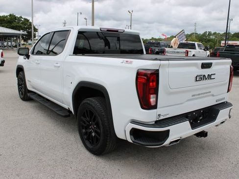 Used 2024 GMC Sierra 1500 Elevation w/ Elevation Premium Package AWD/4WD image 8