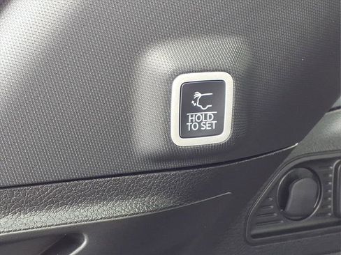 New 2026 Jeep Grand Cherokee Limited AWD/4WD image 7