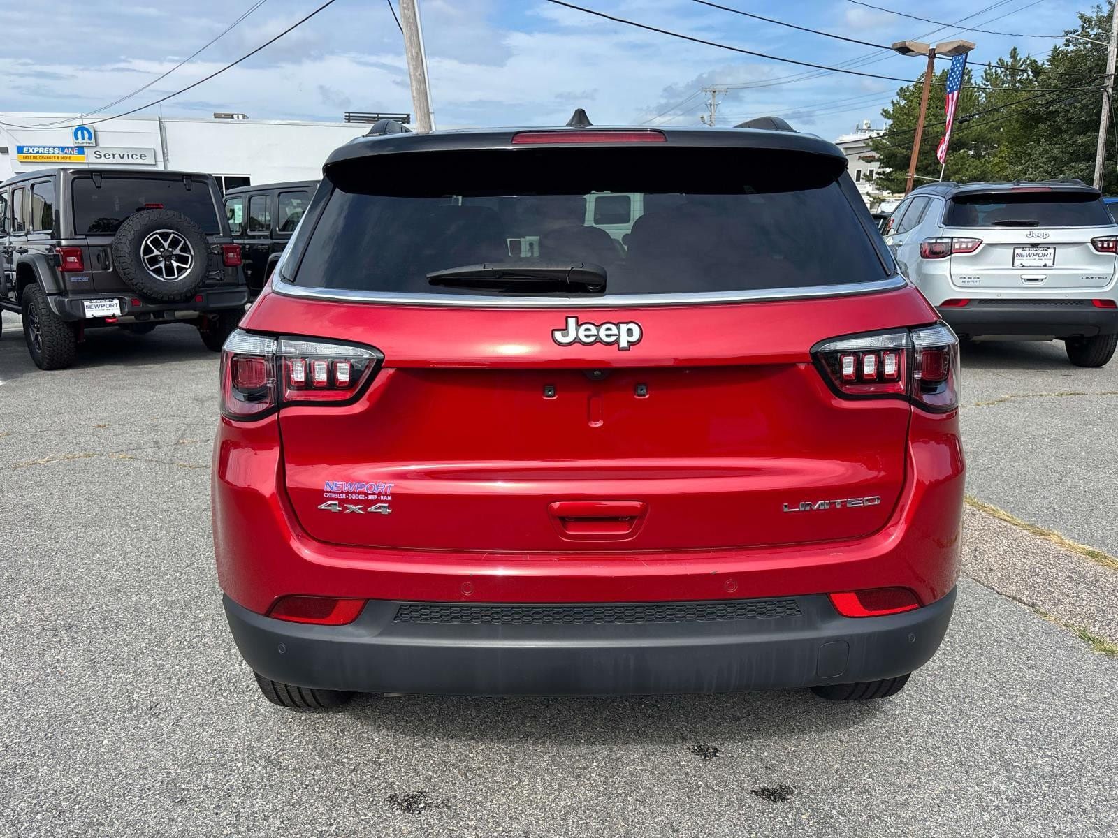 Certified 2025 Jeep Compass Limited AWD/4WD image 4