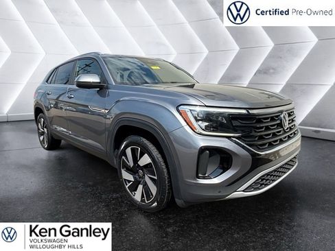 Used 2024 Volkswagen Atlas Cross Sport SE AWD/4WD image 4