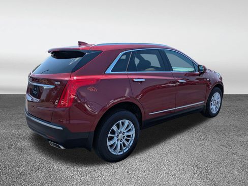 Used 2018 Cadillac XT5 AWD image 25