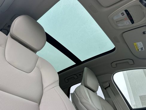 New 2026 Volvo XC60 B5 Ultra w/ Protection Package Premier AWD/4WD image 15