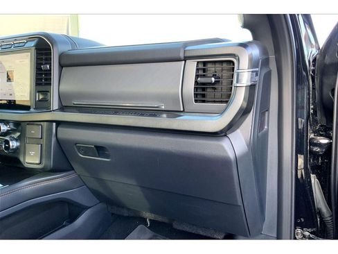 Used 2024 Ford F350 Platinum image 18