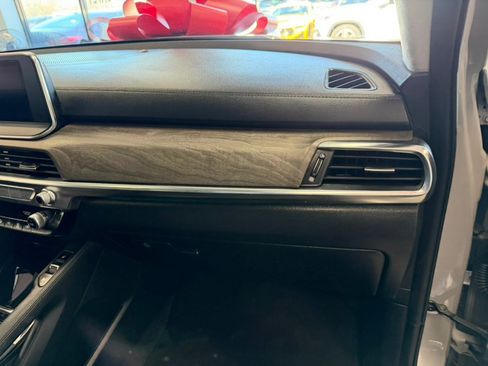 Used 2021 Kia Telluride SX w/ SX Prestige Package image 37