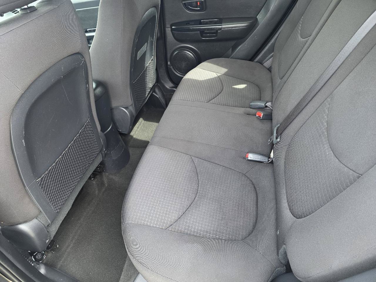 Used 2013 Kia Soul FWD image 8