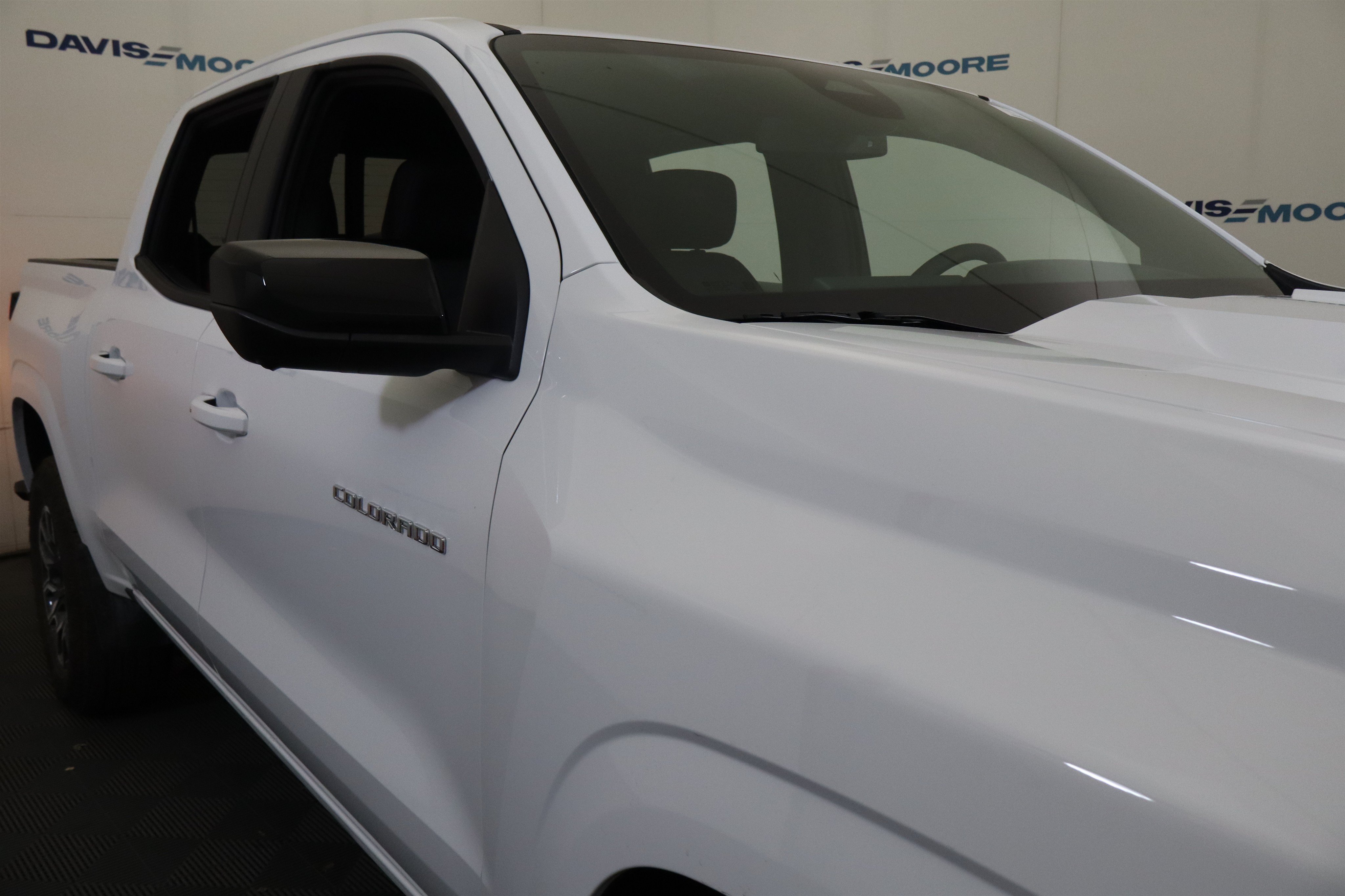 New 2026 Chevrolet Colorado Z71 w/ Technology Package AWD/4WD image 4