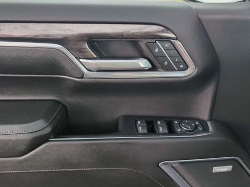 Used 2023 Chevrolet Silverado 1500 LTZ w/ LTZ Convenience Package II AWD/4WD image 22