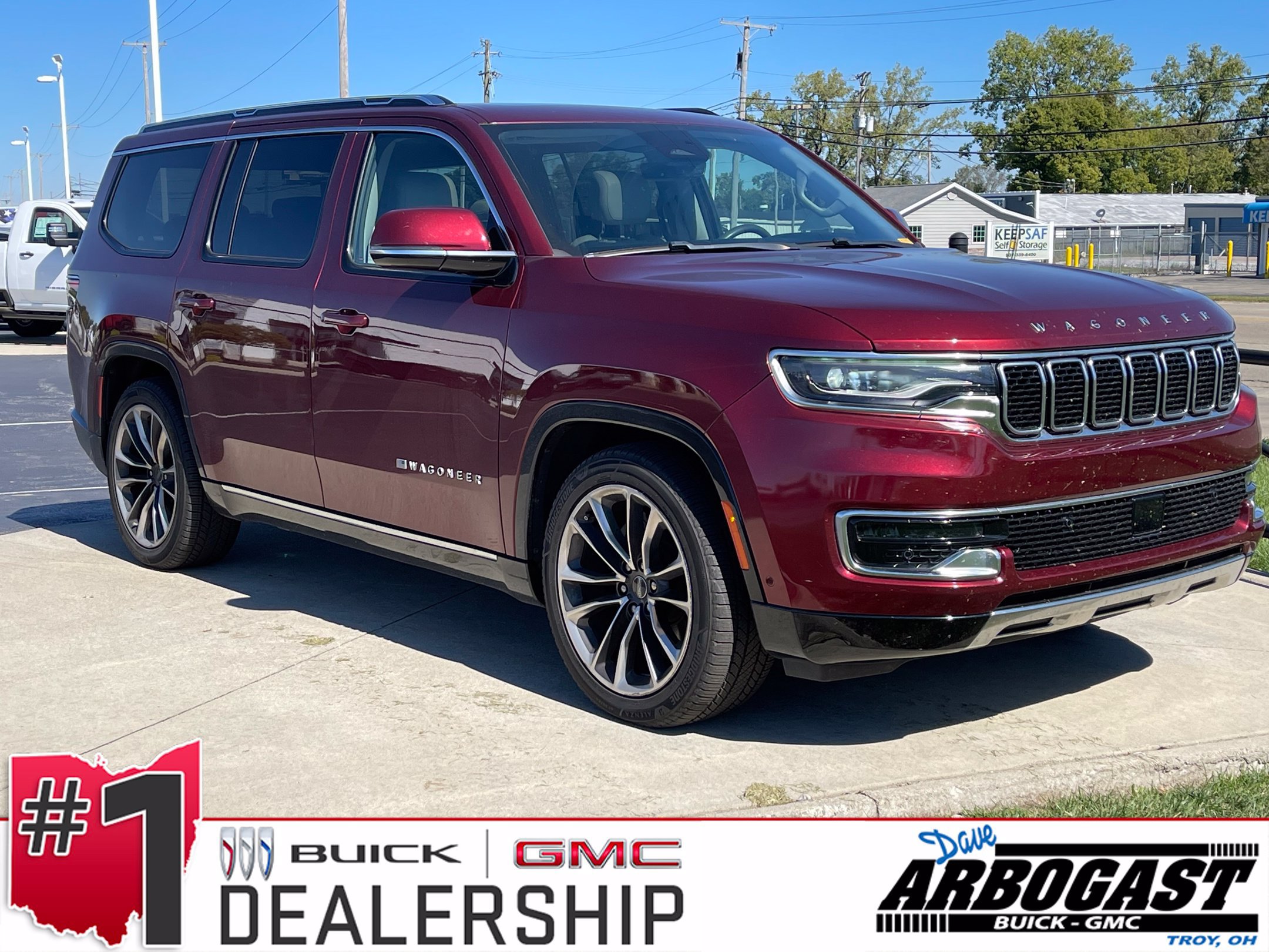 Used 2022 Jeep Wagoneer Series III w/ Premium Group I AWD/4WD image 1