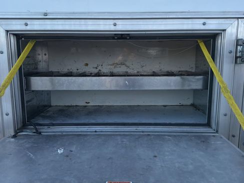 Used 2016 Chevrolet Express 3500 RWD image 8