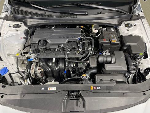 New 2026 Hyundai Elantra Sport image 9