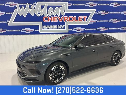 Used 2024 Hyundai Sonata SEL w/ Convenience Package FWD image 1