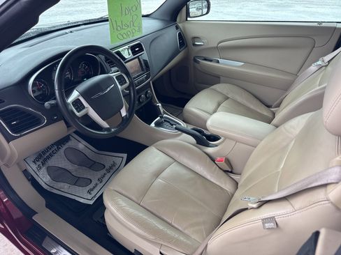 Used 2012 Chrysler 200 Limited image 19