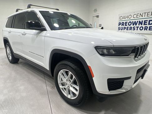 Used 2024 Jeep Grand Cherokee L Laredo w/ Luxury Tech Group I AWD/4WD image 2