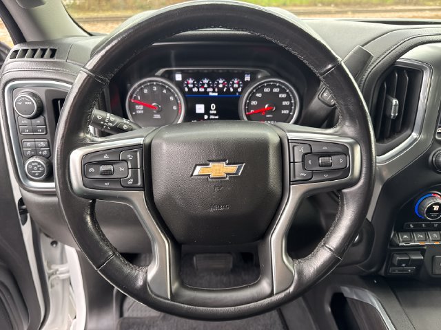 Used 2020 Chevrolet Silverado 1500 LTZ w/ LTZ Premium Package AWD/4WD image 15