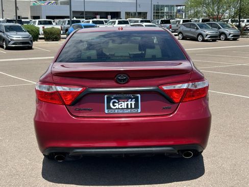 Used 2015 Toyota Camry XSE FWD image 4