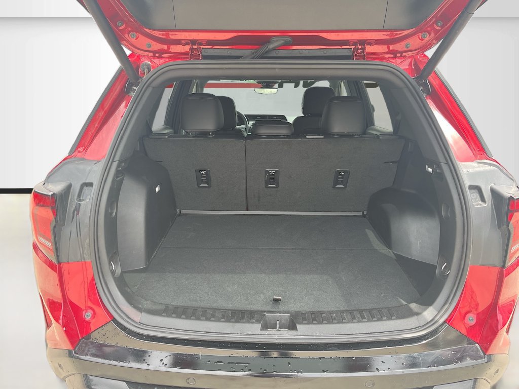 Used 2026 GMC Terrain AT4 w/ Convenience Package III AWD/4WD image 26