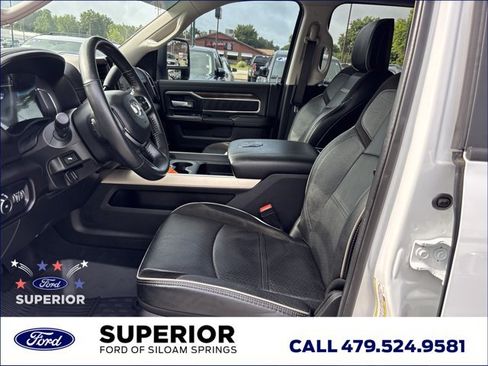 Used 2024 RAM 4500 Laramie AWD/4WD image 16