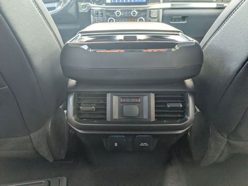 Used 2023 Ford F150 Lariat w/ Equipment Group 502A High AWD/4WD image 19