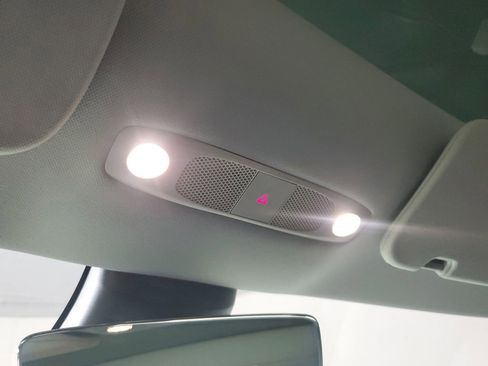 Used 2021 Tesla Model 3 Standard Range Plus image 32